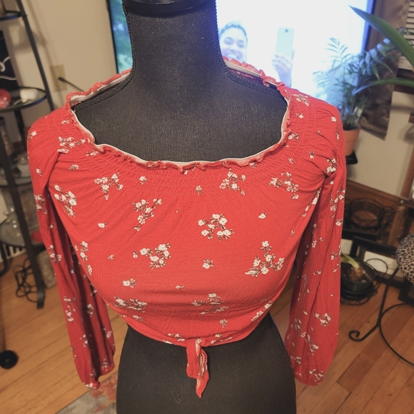 H&M Floral Crop Top - Picture 10 of 10